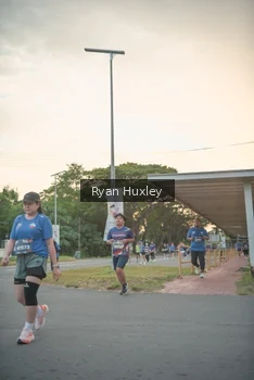 Runner Photo 4268692