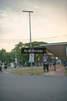 Runner Photo 4268704