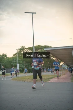 Runner Photo 4268709