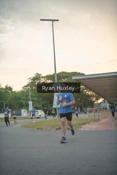 Runner Photo 4268715