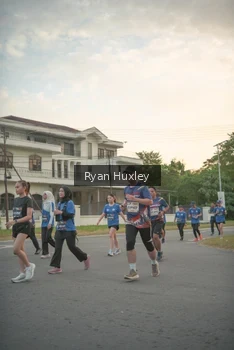 Runner Photo 4268755