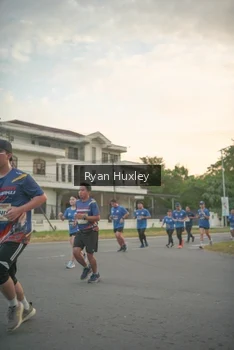 Runner Photo 4268757