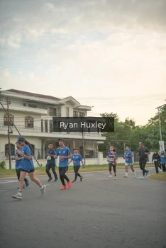 Runner Photo 4268765