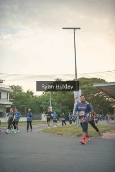 Runner Photo 4268778