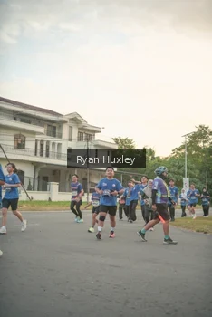 Runner Photo 4268780