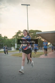 Runner Photo 4268972