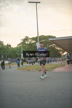 Runner Photo 4269063