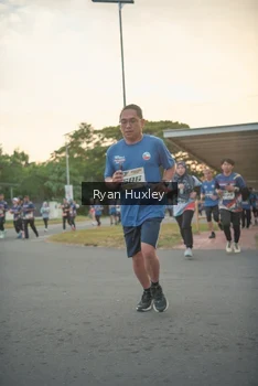 Runner Photo 4269075