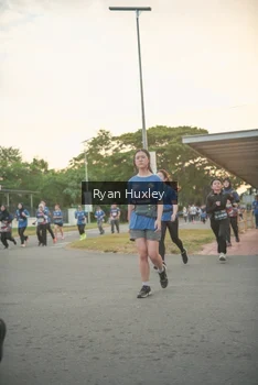 Runner Photo 4269099
