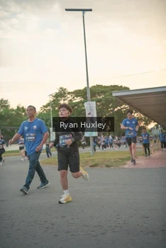 Runner Photo 4269118
