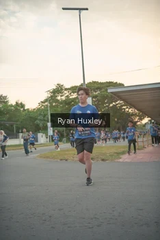 Runner Photo 4269132