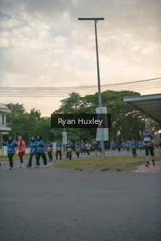 Runner Photo 4269237