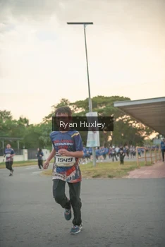 Runner Photo 4269244