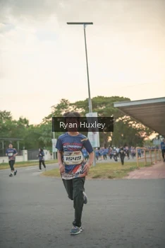 Runner Photo 4269246