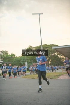 Runner Photo 4269315