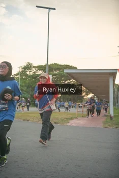 Runner Photo 4269445