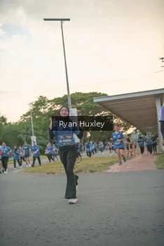 Runner Photo 4269474