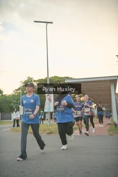 Runner Photo 4269514