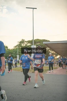 Runner Photo 4269545