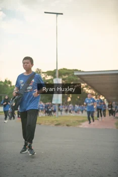Runner Photo 4269787