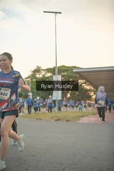 Runner Photo 4269825