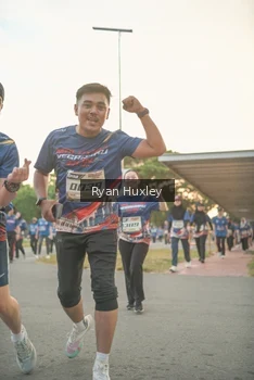 Runner Photo 4269864