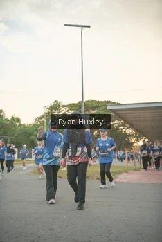Runner Photo 4269884