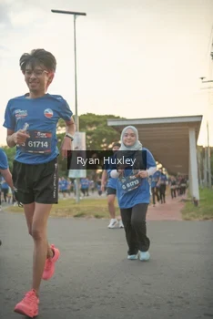 Runner Photo 4269973