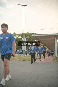 Runner Photo 4269975