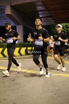 Runner Photo 4270099