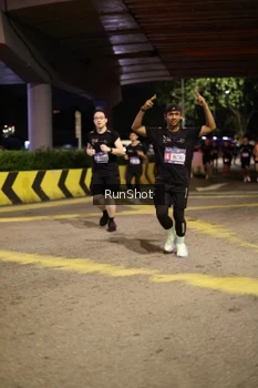 Runner Photo 4270125