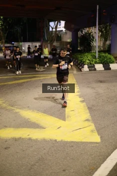 Runner Photo 4270262