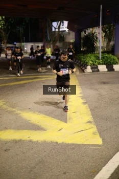 Runner Photo 4270267