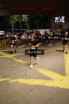 Runner Photo 4270268