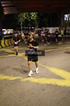 Runner Photo 4270284
