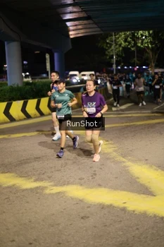 Runner Photo 4270477