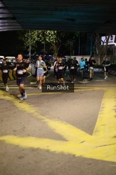 Runner Photo 4270545