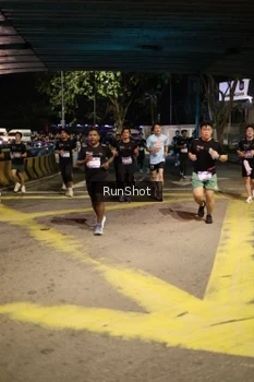 Runner Photo 4270567