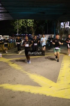 Runner Photo 4270580
