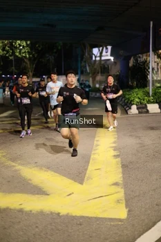 Runner Photo 4270583