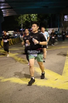 Runner Photo 4270601
