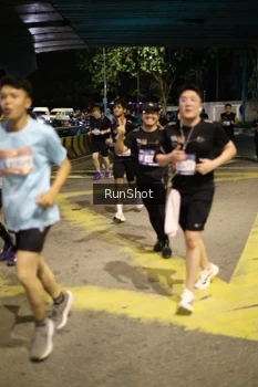 Runner Photo 4270642