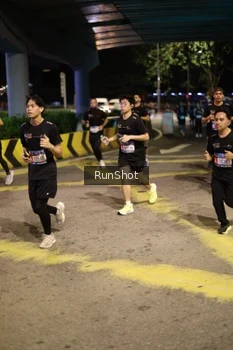 Runner Photo 4270649