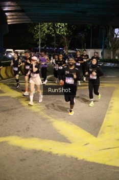 Runner Photo 4270700
