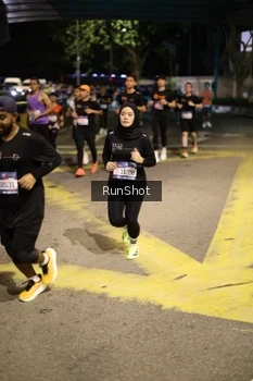 Runner Photo 4270705