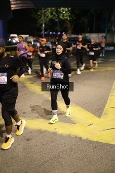 Runner Photo 4270710