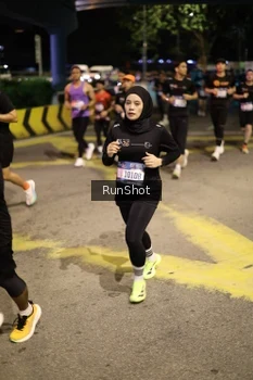Runner Photo 4270716