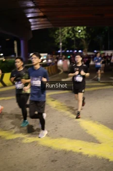 Runner Photo 4270778