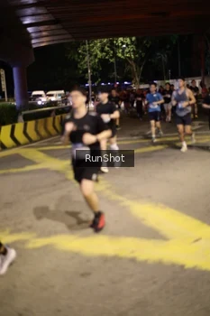 Runner Photo 4270787