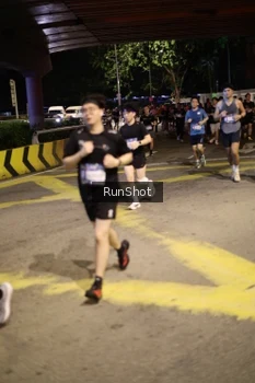 Runner Photo 4270789